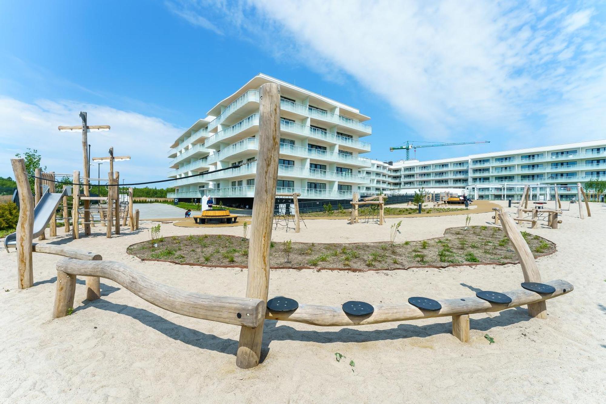 Apartamenty Lighthouse - Polanki Aqua - Blue Kołobrzeg Exterior foto
